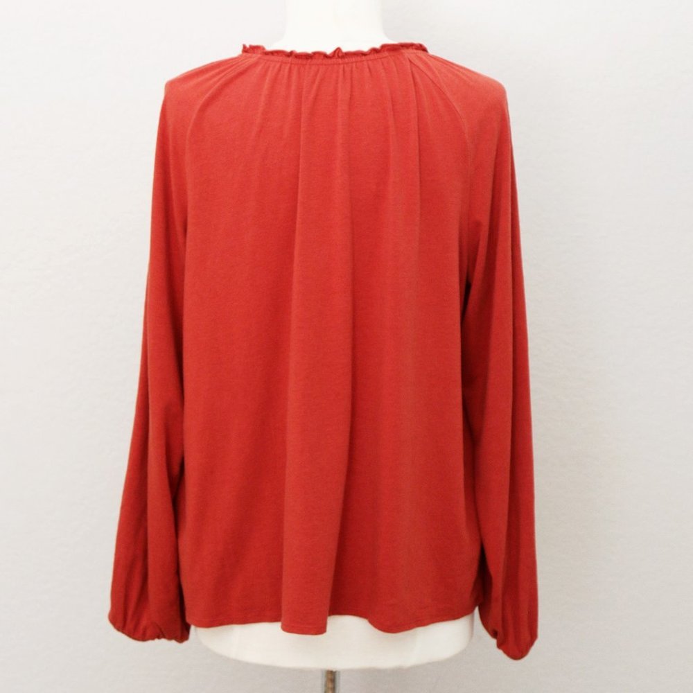 Garnet Hill Organic Cotton Tencel Blend Cross Stitch Embroidered Peasant Top M - Picture 9 of 14